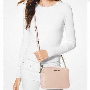 Michael Kors Jet Set Large cross body in Blush